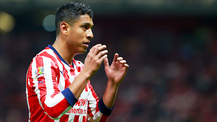 Luis Romo llegó como solución, pero no ha dado el ancho