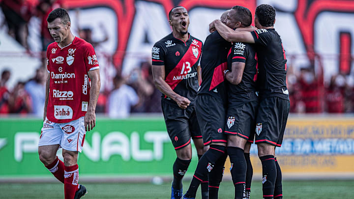 Atlético-GO terá casa cheia para tentar sair em vantagem no primeiro jogo da final do Campeonato Goiano Atlético-GO terá casa cheia para tentar sair em vantagem no primeiro jogo da final do Campeonato Goiano