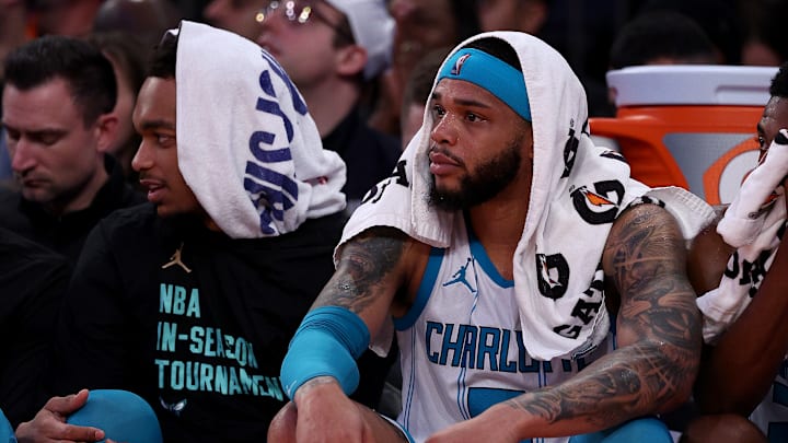 Charlotte Hornets v New York Knicks