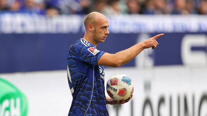 Henning Matriciani im Trikot von Schalke 04
