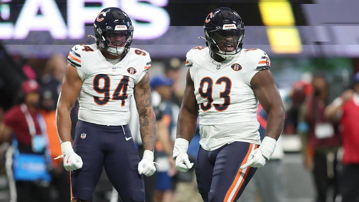 Oct 18, 2026; Atlanta, Georgia, USA; Chicago Bears defensive tackle Kentavius Street (93) and defensive line Austin Booker (94) celebrates during the first quarter against the Atlanta Falcons at Mercedes-Benz Stadium. Mandatory Credit: Brett Davis-Imagn Images Oct 18, 2026; Atlanta, Georgia, USA; Chicago Bears defensive tackle Kentavius Street (93) and defensive line Austin Booker (94) celebrates during the first quarter against the Atlanta Falcons at Mercedes-Benz Stadium. Mandatory Credit: Brett Davis-Imagn Images