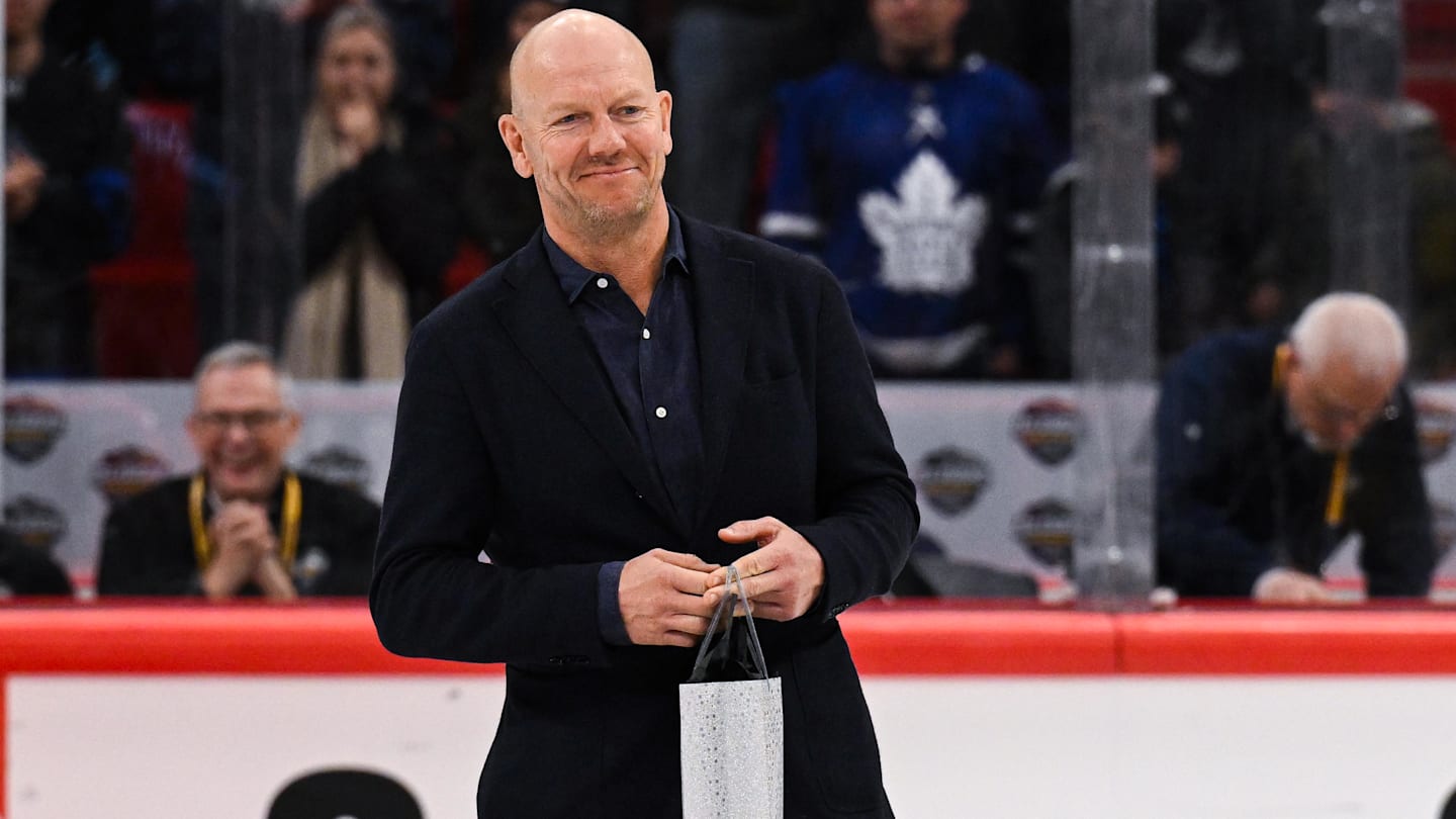 Ex-Maple Leafs player weighs in on Mats Sundin's potential front office role