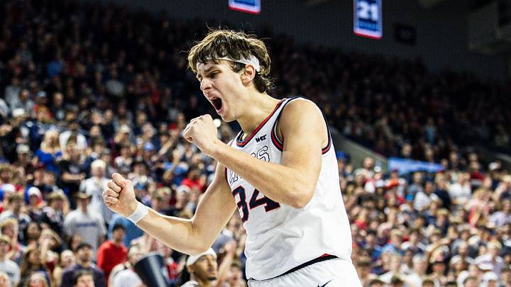 Gonzaga Bulldogs forward Braden Huff (34). Gonzaga Bulldogs forward Braden Huff (34).