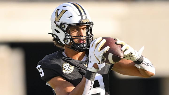 Vanderbilt Commodores - tight end Eli Stowers