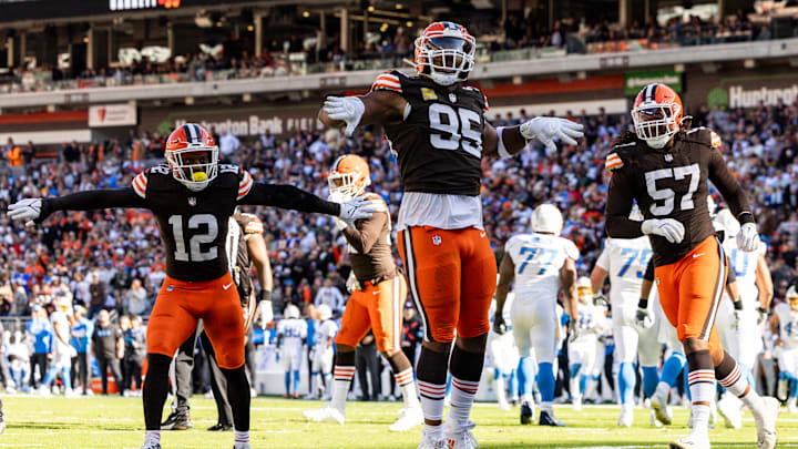 Los Angeles Chargers v Cleveland Browns