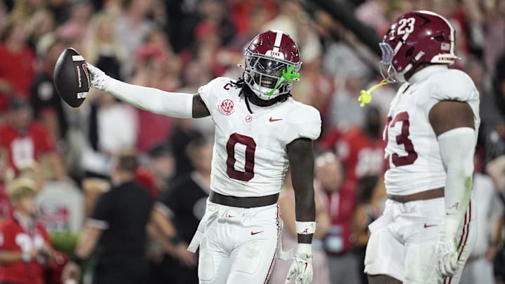 Alabama upset Georgia and now has the inside track to the SEC title game and a College Football Playoff quarterfinal berth. 