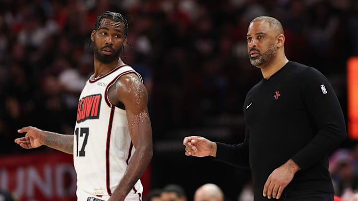 It's time for the Houston Rockets to increase Tari Eason's minutes 