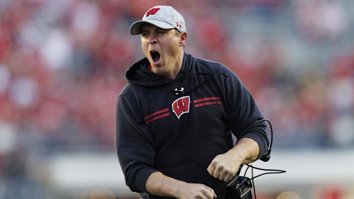 Former Wisconsin Badgers defensive coordinator Jim Leonhard is interviewing for the same position with the Dallas Cowboys.