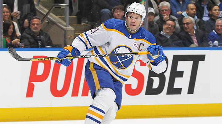 Buffalo Sabres v Toronto Maple Leafs