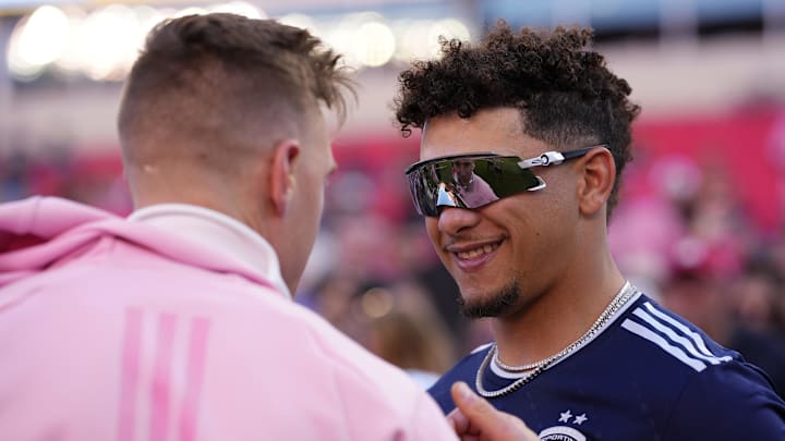 Patrick Mahomes sounds excited to throw passes to new Chiefs' WR Xavier Worthy