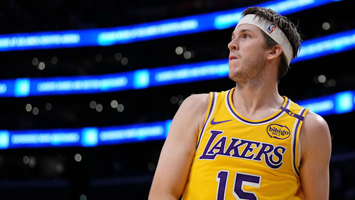Golden State Warriors v Los Angeles Lakers