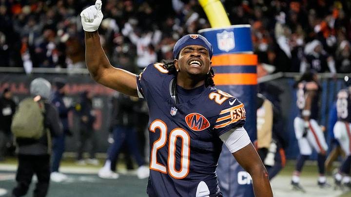 Chicago Bears wide receiver Jahdae Walker (20) celebrates after Chicago defeated the Green Bay Packers in overtime at Soldier Field. Mandatory Credit: David Banks-Imagn Images Chicago Bears wide receiver Jahdae Walker (20) celebrates after Chicago defeated the Green Bay Packers in overtime at Soldier Field. Mandatory Credit: David Banks-Imagn Images