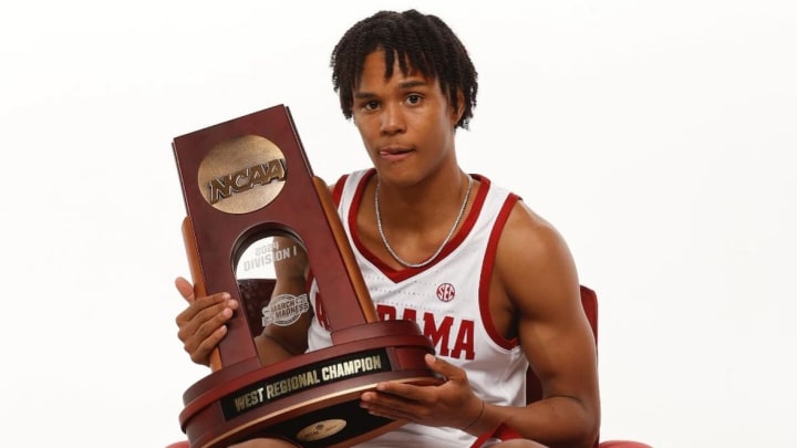 Aden Holloway on his official visit to Alabama Aden Holloway on his official visit to Alabama