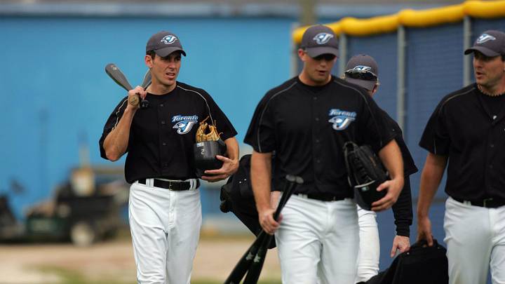 Tom Verducci (I), Senior Writer de Sports Illustrated, durante su experiencia como pelotero de los Toronto Blue Jays. Tom Verducci (I), Senior Writer de Sports Illustrated, durante su experiencia como pelotero de los Toronto Blue Jays.