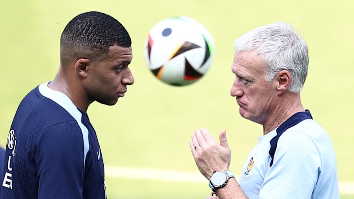 FBL-EURO-2024-FRA-TRAINING