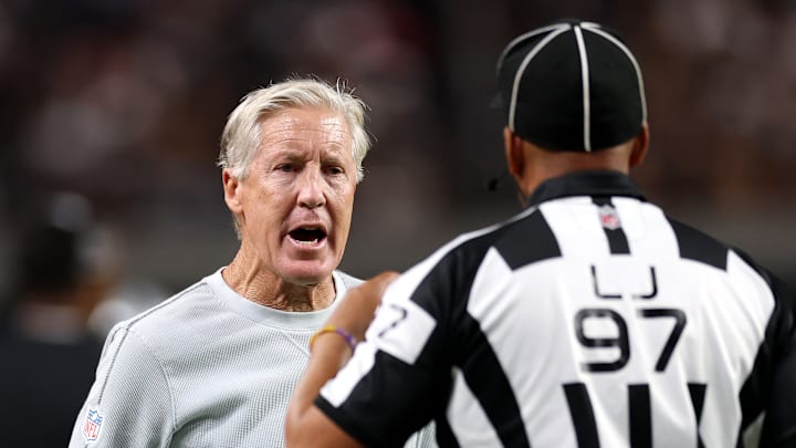 Los Angeles Chargers v Las Vegas Raiders