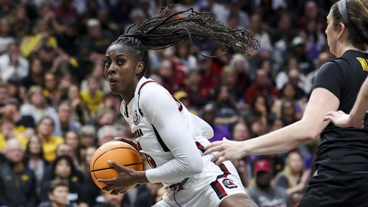 Former South Carolina basketball forward Laeticia Amihere