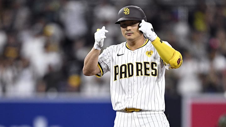Jul 6, 2024; San Diego, California, USA; San Diego Padres shortstop Ha-Seong Kim (7) celebrates after hitting a double against the Arizona Diamondbacks during the fifth inning at Petco Park. Mandatory Credit: Orlando Ramirez-Imagn Images Jul 6, 2024; San Diego, California, USA; San Diego Padres shortstop Ha-Seong Kim (7) celebrates after hitting a double against the Arizona Diamondbacks during the fifth inning at Petco Park. Mandatory Credit: Orlando Ramirez-Imagn Images