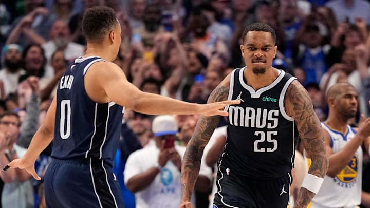 Golden State Warriors v Dallas Mavericks