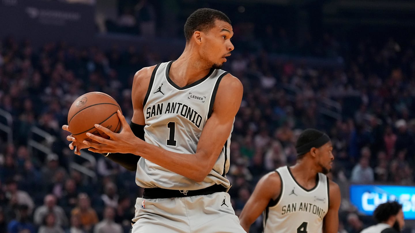 Spurs’ Victor Wembanyama Unanimously Crowned 2025–26 Defensive Player of the Year