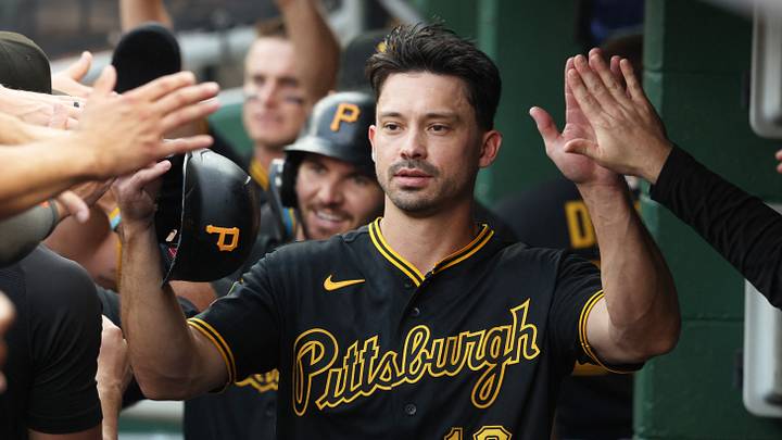 Aug 8, 2026; Pittsburgh, Pennsylvania, USA; Pittsburgh Pirates designated hitter Bryan Reynolds (10) high-fives in the dugout after scoring a run against the New York Mets during the first inning at PNC Park. Mandatory Credit: Charles LeClaire-Imagn Images Aug 8, 2026; Pittsburgh, Pennsylvania, USA; Pittsburgh Pirates designated hitter Bryan Reynolds (10) high-fives in the dugout after scoring a run against the New York Mets during the first inning at PNC Park. Mandatory Credit: Charles LeClaire-Imagn Images