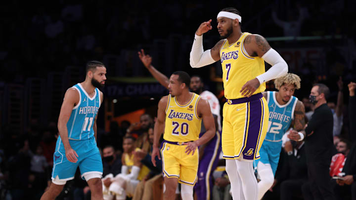 Carmelo Anthony ha tomado el manto de líder en los Lakers en ausencia de LeBron James