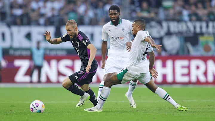 Borussia Mönchengladbach v FC Bayern M¸nchen - Bundesliga