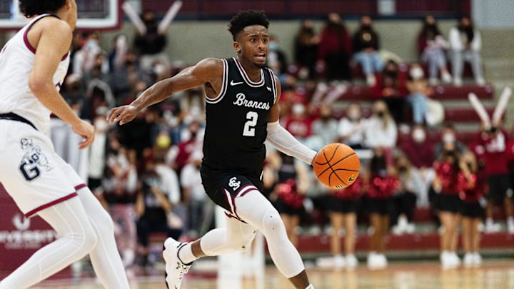 Jan 15, 2022; Santa Clara, California, USA;  Santa Clara Broncos guard PJ Pipes (2) drives the ball to the hoop. 