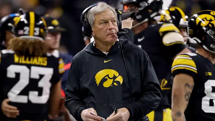 Iowa Hawkeyes head coach Kirk Ferentz Iowa Hawkeyes head coach Kirk Ferentz