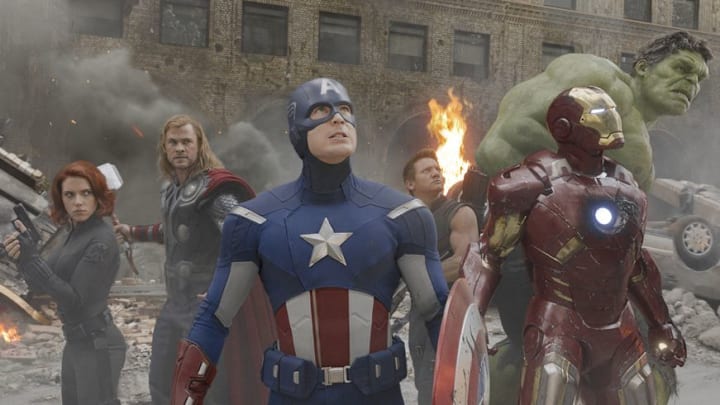 Scarlett Johansson, Chris Hemsworth, Chris Evans, Jeremy Renner, Mark Ruffalo, and Robert Downey Jr. in The Avengers (2012) 