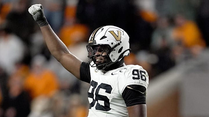 Vanderbilt defensive lineman Khordae Sydnor (96) celebrates near the end of the game during the fourth quarter against Tennessee at Neyland Stadium in Knoxville, Tenn., Saturday, Nov. 29, 2025. Vanderbilt defensive lineman Khordae Sydnor (96) celebrates near the end of the game during the fourth quarter against Tennessee at Neyland Stadium in Knoxville, Tenn., Saturday, Nov. 29, 2025.