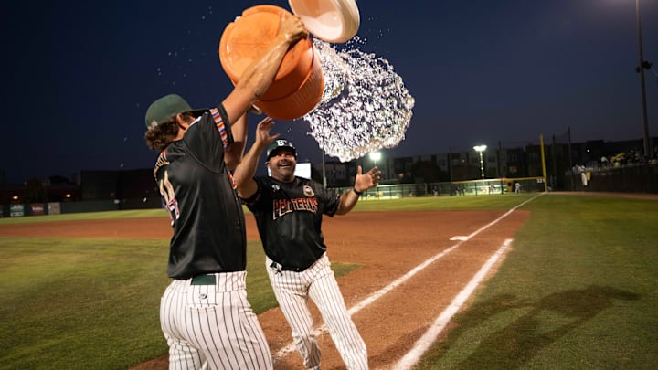Oakland Ballers Celebrate a Win