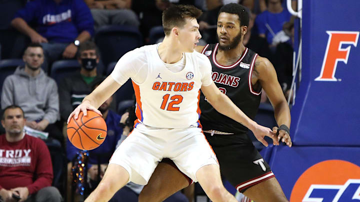 On paper, Florida and Oklahoma match up well but the Sooners are not on the same level of team cohesion. 