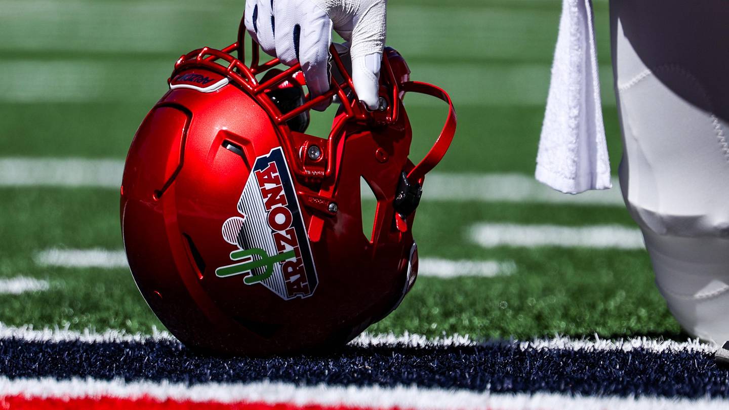 Arizona Freshmen Who Could Make Impact in Summer Practice