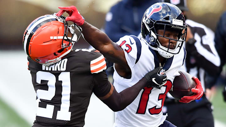 Houston Texans v Cleveland Browns