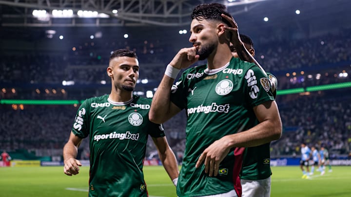 O Palmeiras enfrenta o Athletico-PR pela 12ª rodada do Brasileirão 2026