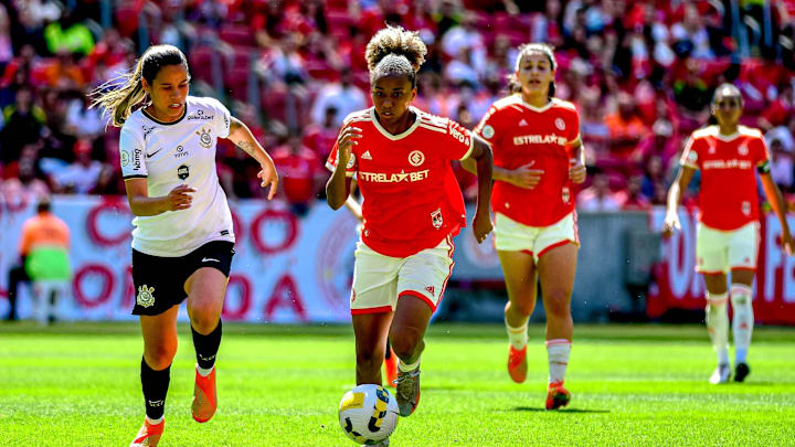 Corinthians e Inter contam com grandes jogadoras que podem definir a final de sábado