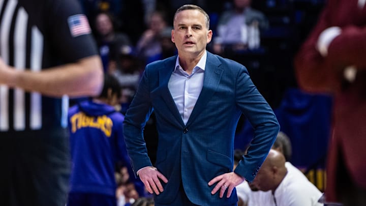 Jan 14, 2025; Baton Rouge, Louisiana, USA; LSU Tigers head coach Matt McMahon looks on against the Arkansas Razorbacks during the first half at Pete Maravich Assembly Center. Mandatory Credit: Stephen Lew-Imagn Images Jan 14, 2025; Baton Rouge, Louisiana, USA; LSU Tigers head coach Matt McMahon looks on against the Arkansas Razorbacks during the first half at Pete Maravich Assembly Center. Mandatory Credit: Stephen Lew-Imagn Images