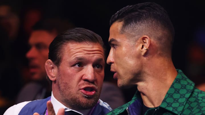 Cristiano Ronaldo et Conor McGregor ont assisté à une soirée Boxe organisée à Riyad en Arabie saoudite. 