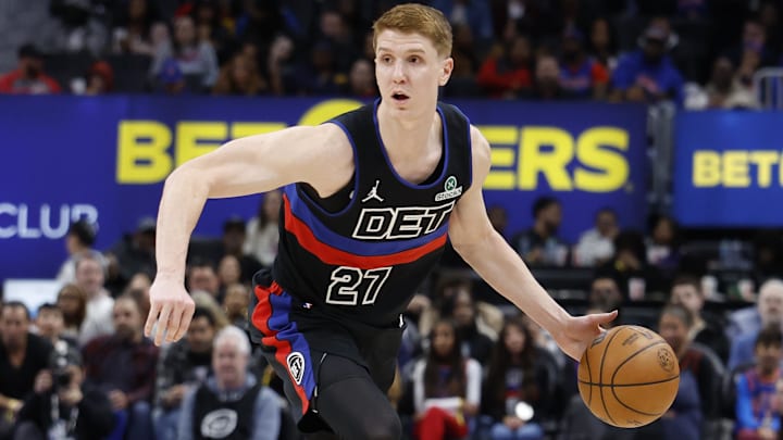 Mar 13, 2026; Detroit, Michigan, USA; Detroit Pistons guard Kevin Huerter (27) dribbles in the first half against the Memphis Grizzlies at Little Caesars Arena. Mar 13, 2026; Detroit, Michigan, USA; Detroit Pistons guard Kevin Huerter (27) dribbles in the first half against the Memphis Grizzlies at Little Caesars Arena.