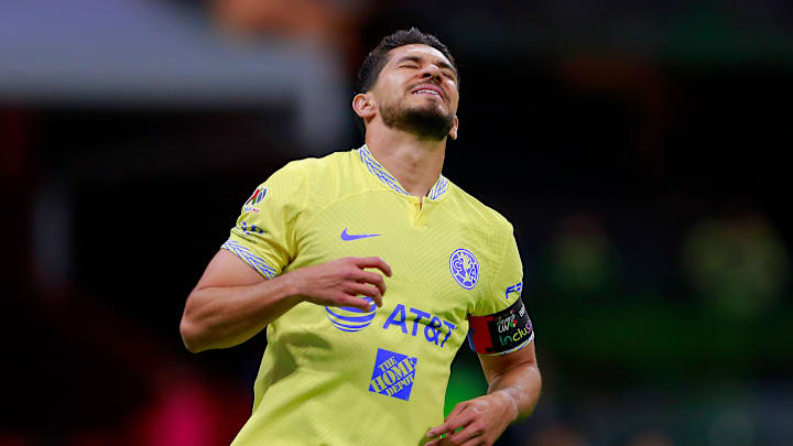 El delantero Henry Martin.