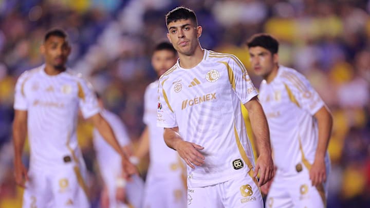 America v Tigres UANL - Torneo Clausura 2025 Liga MX