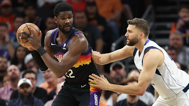 Dallas Mavericks v Phoenix Suns - Game One