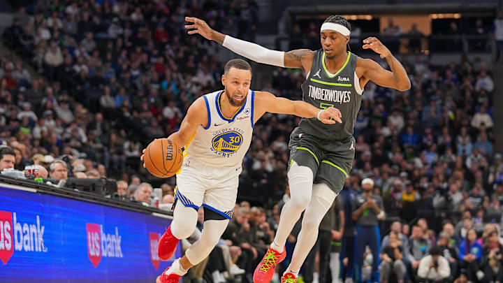 Stephen Curry, Jaden McDaniels