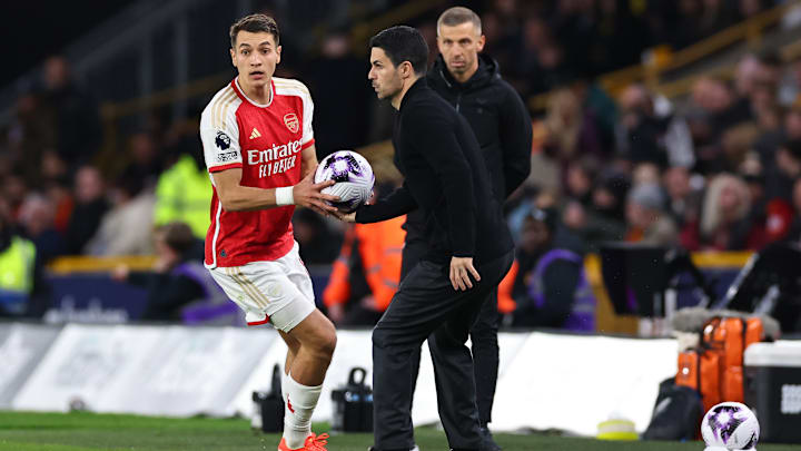 Wolverhampton Wanderers v Arsenal FC - Premier League Wolverhampton Wanderers v Arsenal FC - Premier League