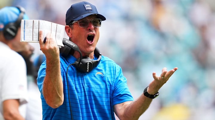 Los Angeles Chargers v Miami Dolphins - NFL 2025