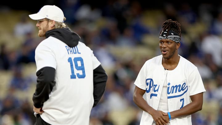 Arizona Diamondbacks v Los Angeles Dodgers
