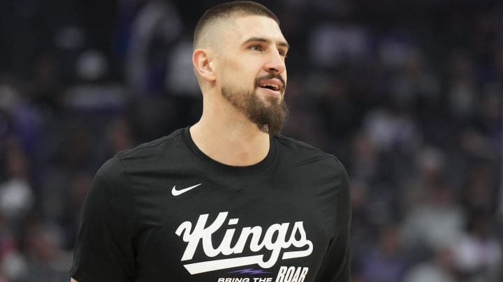 Mar 31, 2024; Sacramento, California, USA; Sacramento Kings center Alex Len (25) before the game against the Utah Jazz at Golden 1 Center. Mandatory Credit: Darren Yamashita-USA TODAY Sports Mar 31, 2024; Sacramento, California, USA; Sacramento Kings center Alex Len (25) before the game against the Utah Jazz at Golden 1 Center. Mandatory Credit: Darren Yamashita-USA TODAY Sports