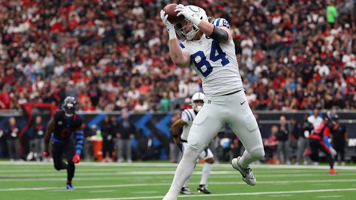 Jan 4, 2026; Houston, Texas, USA; Indianapolis Colts tight end Tyler Warren (84) makes the catch against the Houston Texans during the first half at NRG Stadium. Mandatory Credit: Thomas Shea-Imagn Images Jan 4, 2026; Houston, Texas, USA; Indianapolis Colts tight end Tyler Warren (84) makes the catch against the Houston Texans during the first half at NRG Stadium. Mandatory Credit: Thomas Shea-Imagn Images