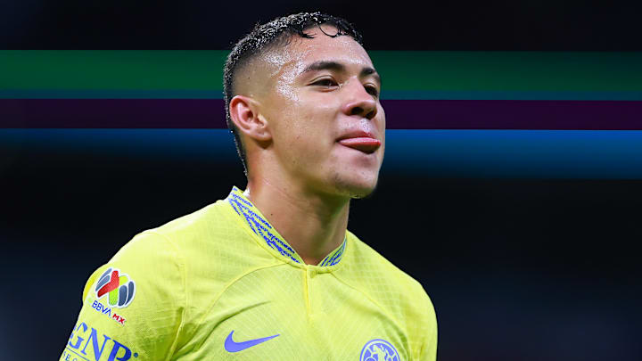 El América sumó siete victorias seguidas al vencer a Tigres, pero todavía les falta para alcanzar la marca más grande de la Liga MX. El América sumó siete victorias seguidas al vencer a Tigres, pero todavía les falta para alcanzar la marca más grande de la Liga MX.